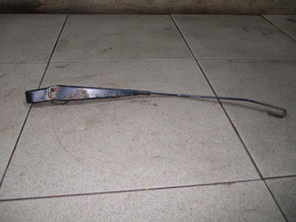 Поводок стеклоочистителя заднего, 500 рублей, Пермь