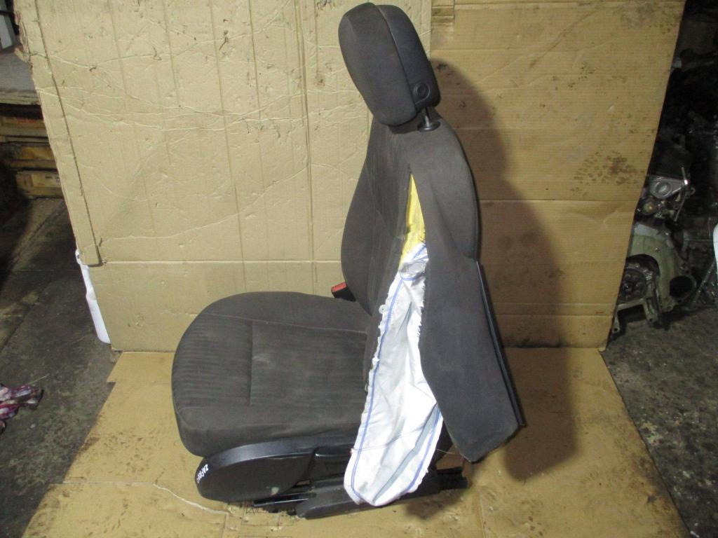 Сиденье переднее левое, 4000 рублей, Пермь