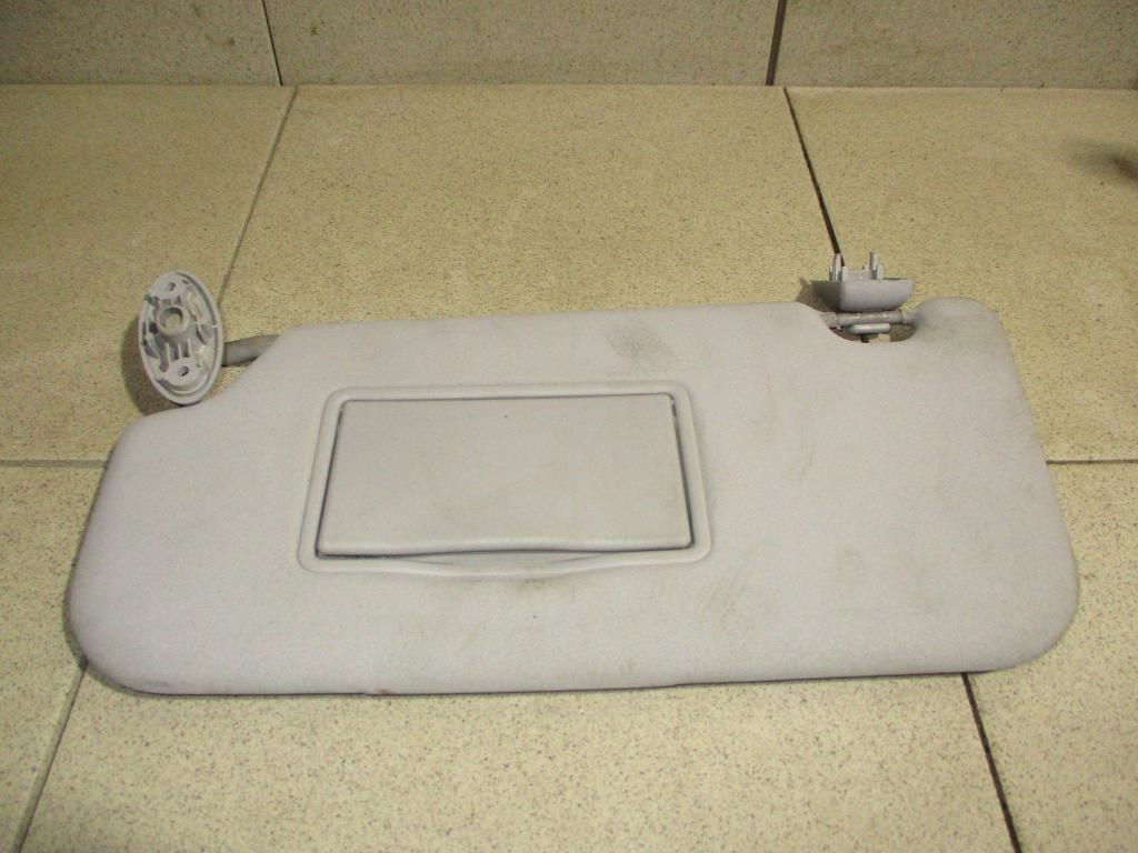 Козырек солнцезащитный левый, 500 рублей, Пермь