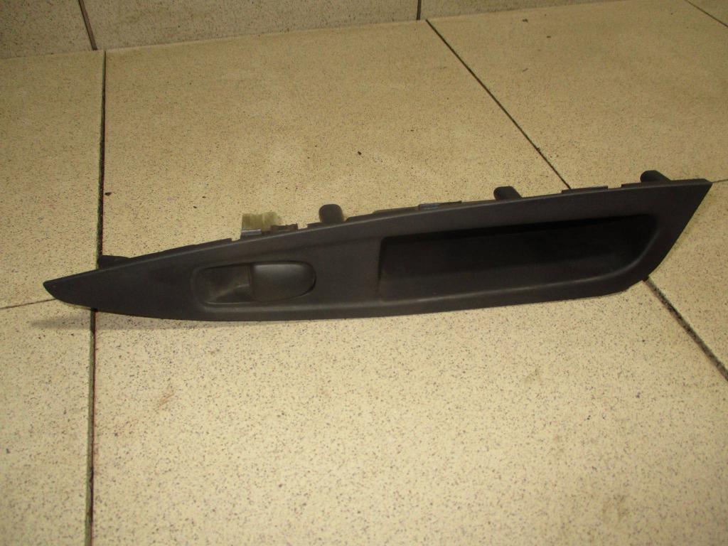 Кнопка стеклоподъемника, 500 рублей, Пермь