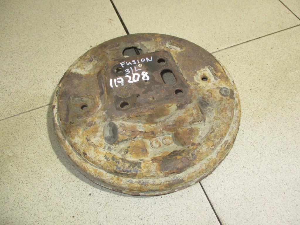 Щит опорный задний левый, 1000 рублей, Пермь