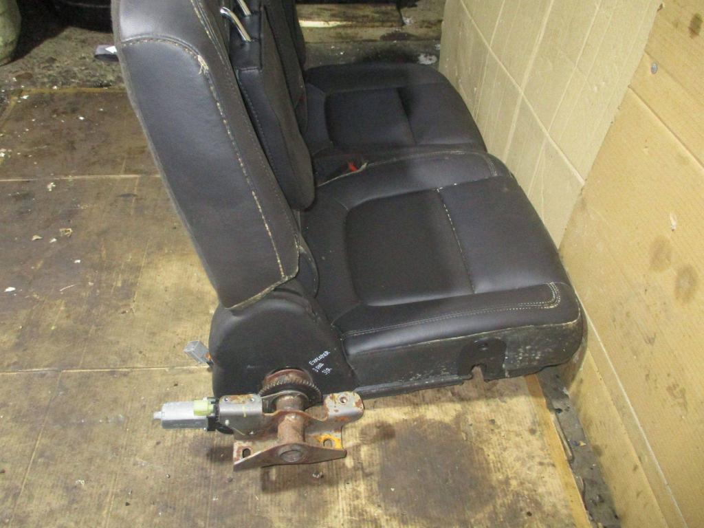 Сиденье заднее, 20000 рублей, Пермь