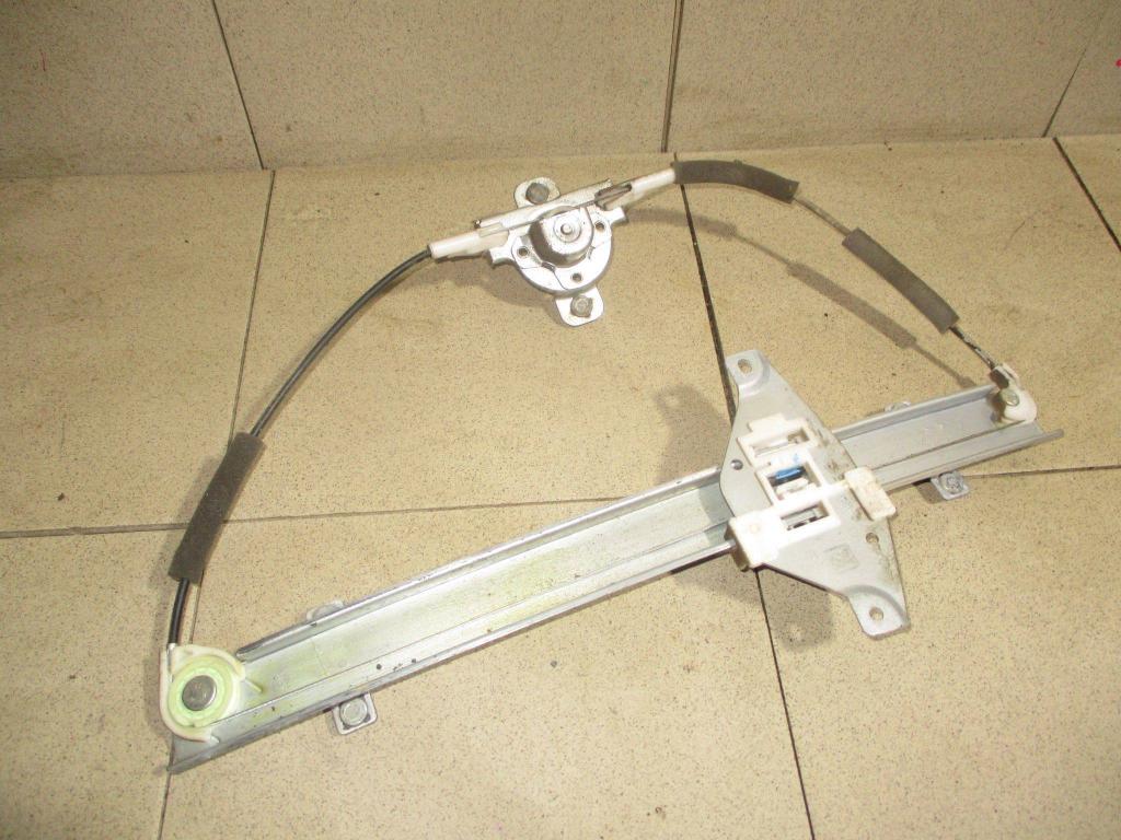 Стеклоподъемник механический задний правый, 500 рублей, Пермь