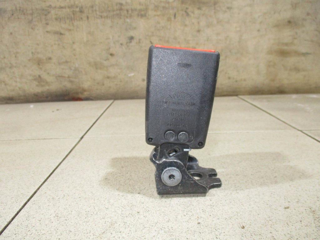 Ответная часть ремня безопасности, 500 рублей, Пермь