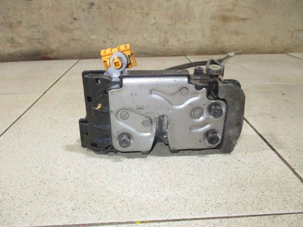 Замок двери передней левой, 2000 рублей, Пермь