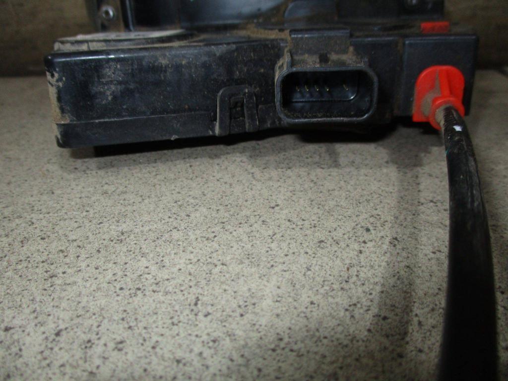 Замок двери передней левой, 2000 рублей, Пермь