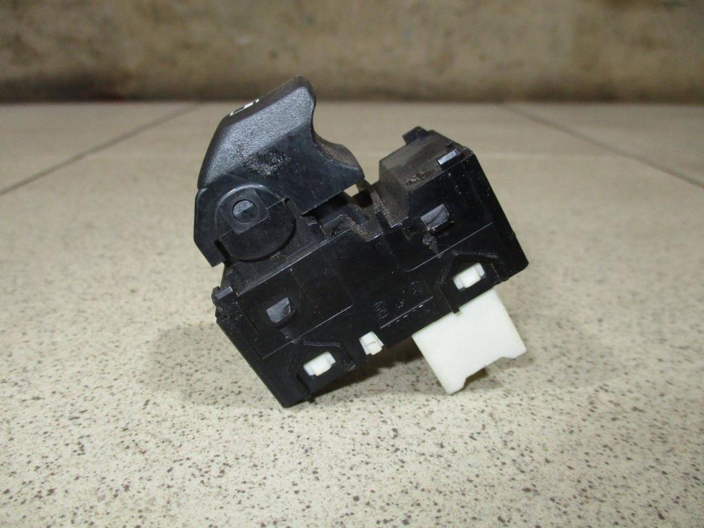 Кнопка стеклоподъемника, 2000 рублей, Пермь