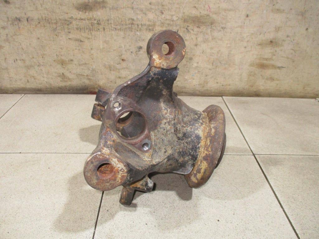 Кулак поворотный передний левый, 3000 рублей, Пермь