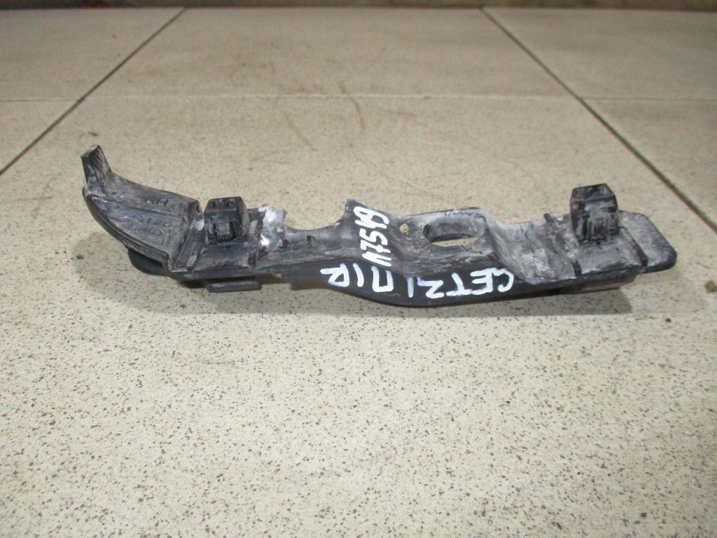 Кронштейн переднего бампера правый, 500 рублей, Пермь