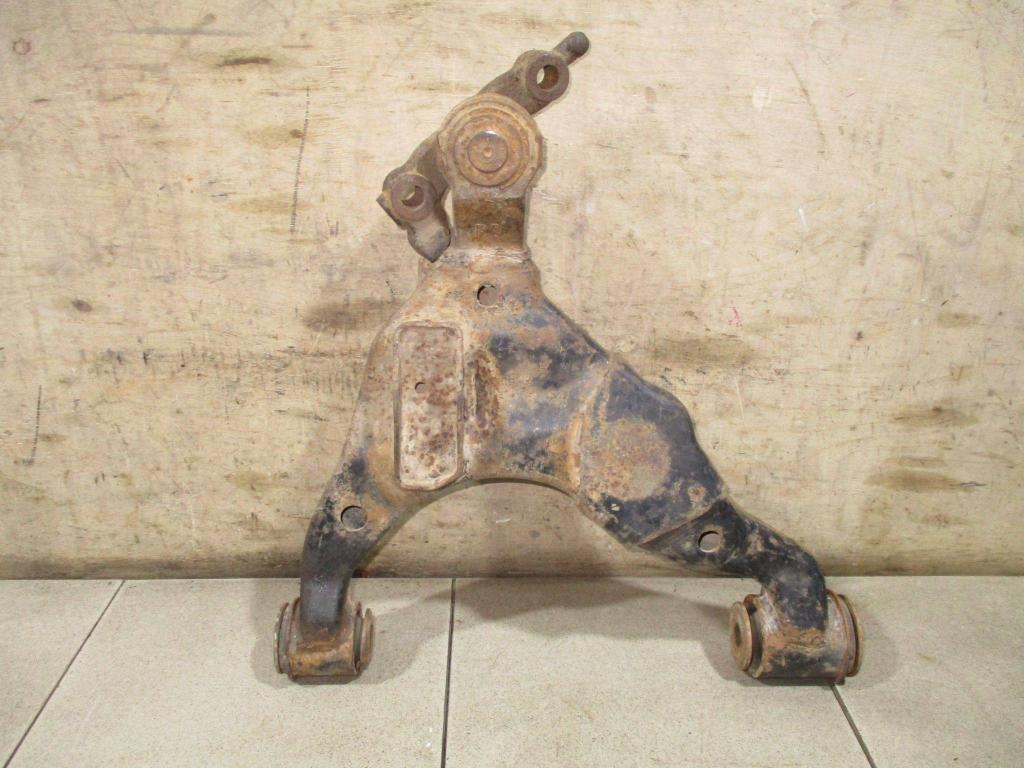 Рычаг передний нижний правый, 4000 рублей, Пермь