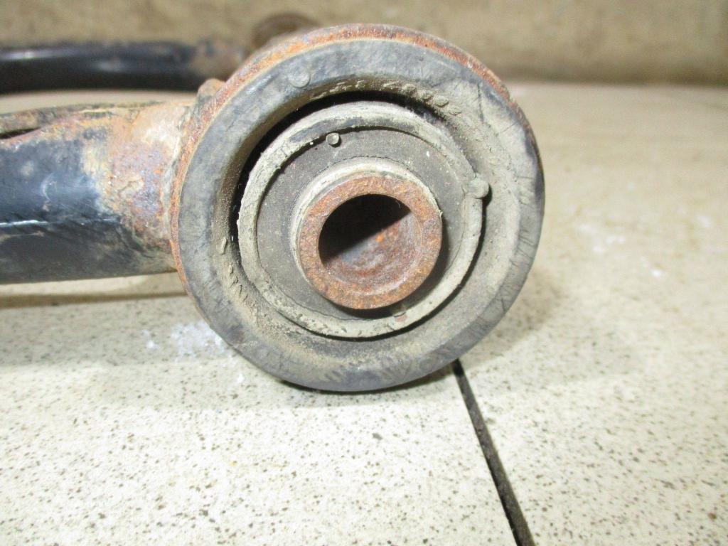 Рычаг передний верхний правый, 2000 рублей, Пермь