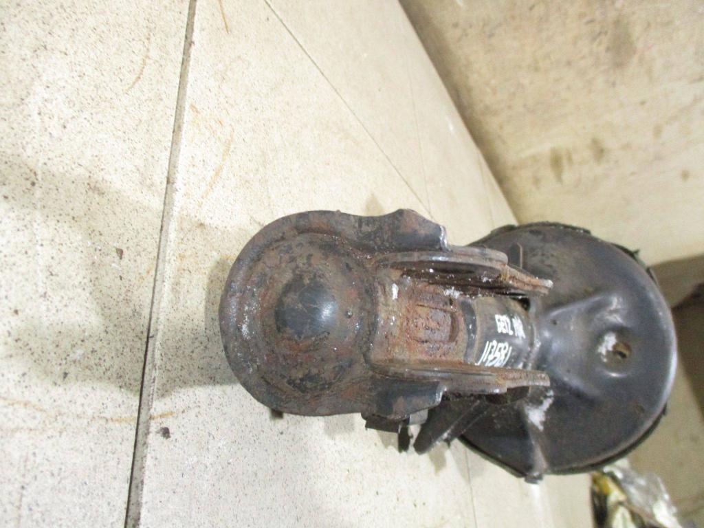 Амортизатор передний правый, 1300 рублей, Пермь