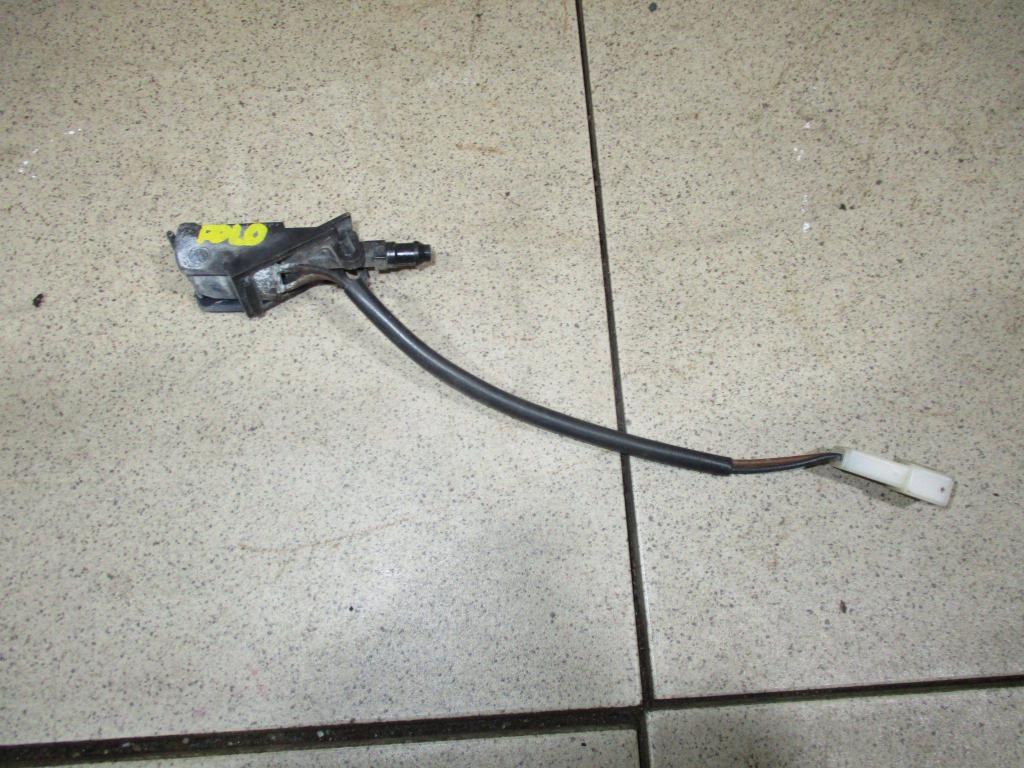 Форсунка омывателя лобового стекла, 1000 рублей, Пермь