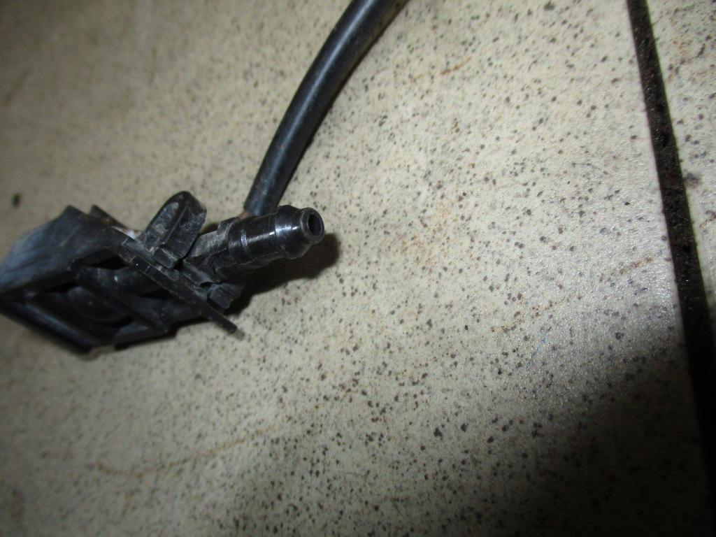 Форсунка омывателя лобового стекла, 1000 рублей, Пермь