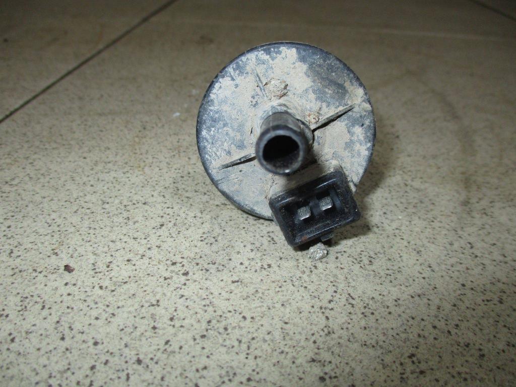 Клапан вентиляции топливного бака, 500 рублей, Пермь