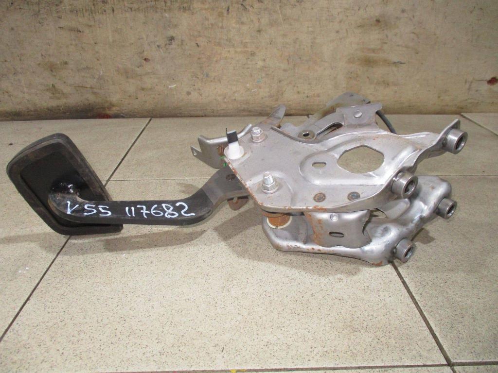 Педаль тормоза, 1000 рублей, Пермь