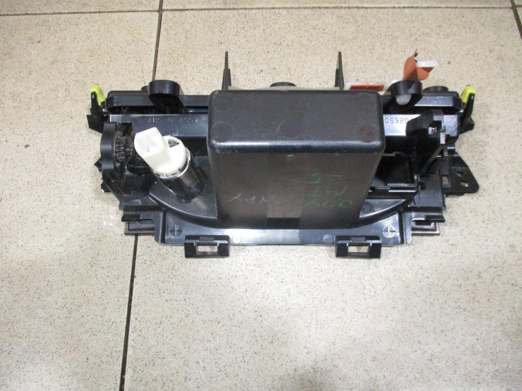 Пепельница передняя, 5000 рублей, Пермь