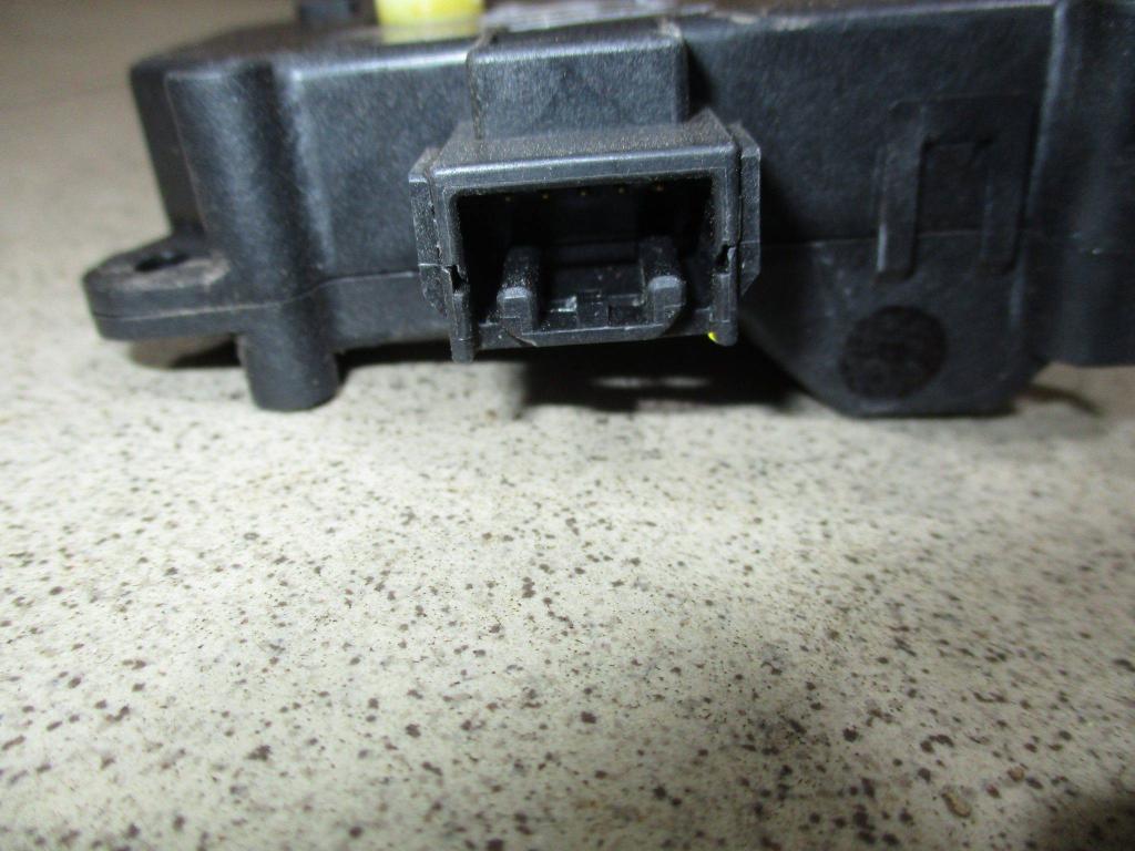 Моторчик заслонки печки, 1500 рублей, Пермь