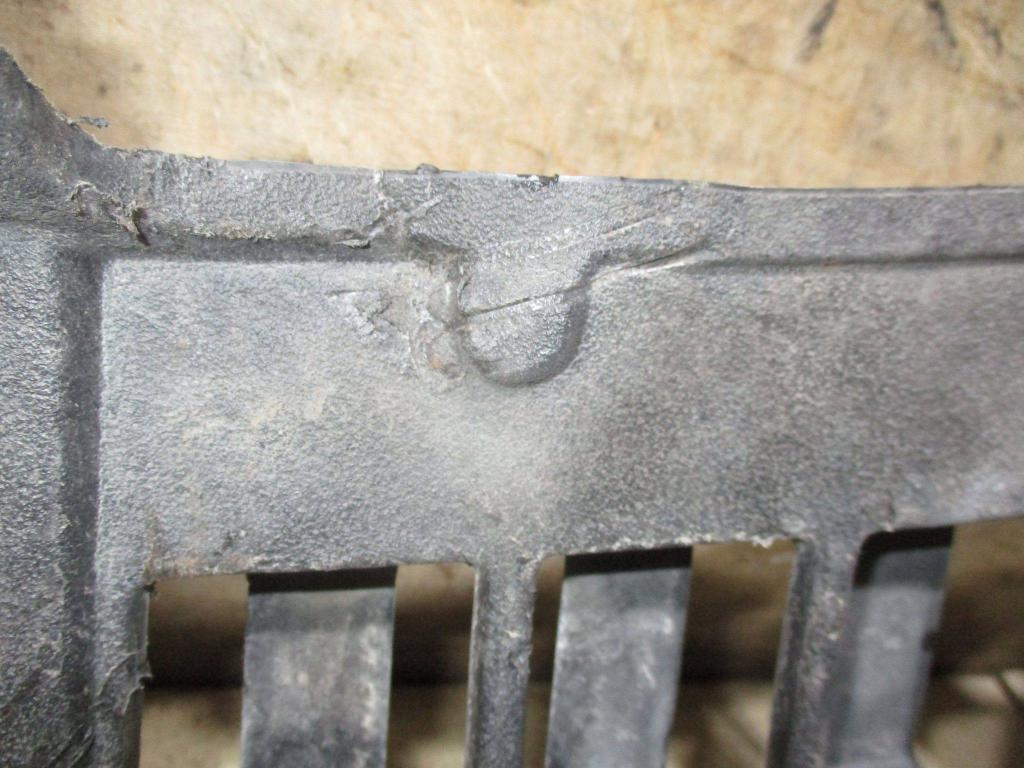 Кожух замка капота, 3500 рублей, Пермь