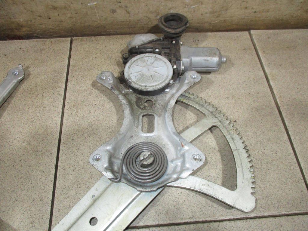 Стеклоподъемник передний правый, 2000 рублей, Пермь