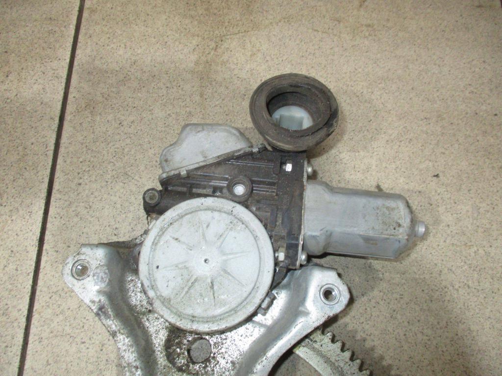 Стеклоподъемник передний правый, 2000 рублей, Пермь