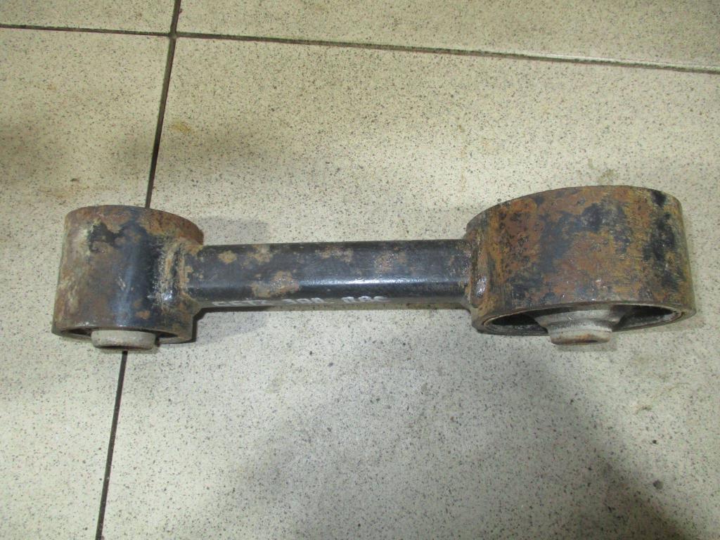 Опора двигателя задняя, 1000 рублей, Пермь