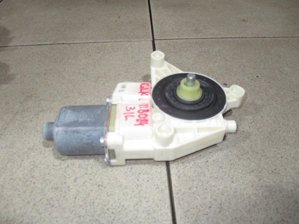 Моторчик стеклоподъемника, 2000 рублей, Пермь