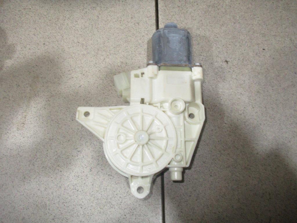 Моторчик стеклоподъемника, 2000 рублей, Пермь