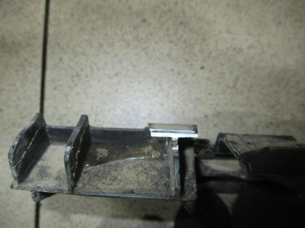 Кронштейн заднего бампера правый, 500 рублей, Пермь