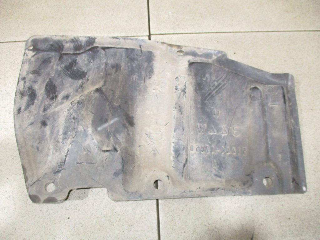 Пыльник двигателя нижний левый, 700 рублей, Пермь