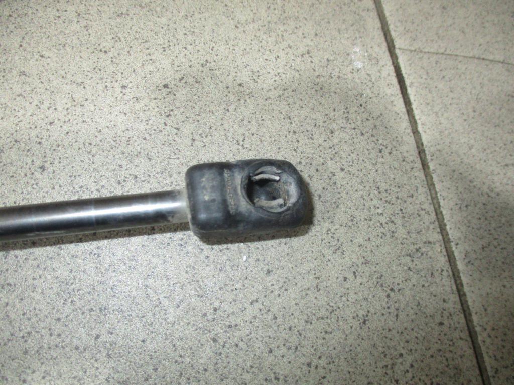 Амортизатор капота, 1500 рублей, Пермь