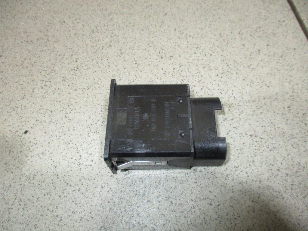 Выключатель, 500 рублей, Пермь