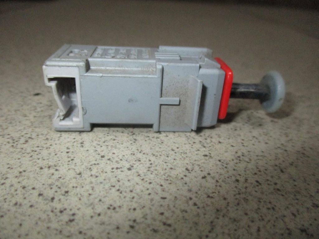 Датчик включения стопсигнала, 500 рублей, Пермь