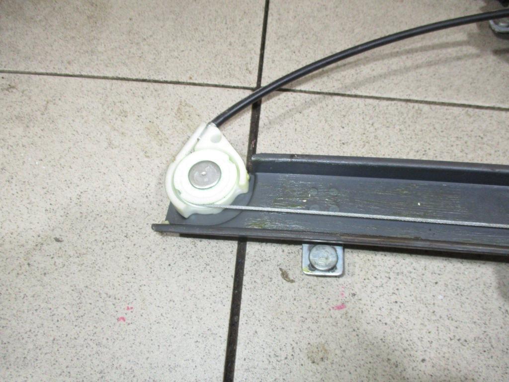 Стеклоподъемник задний правый, 2500 рублей, Пермь