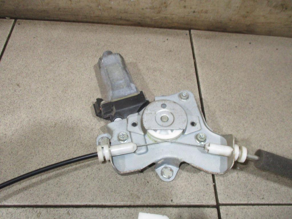 Стеклоподъемник задний правый, 2500 рублей, Пермь