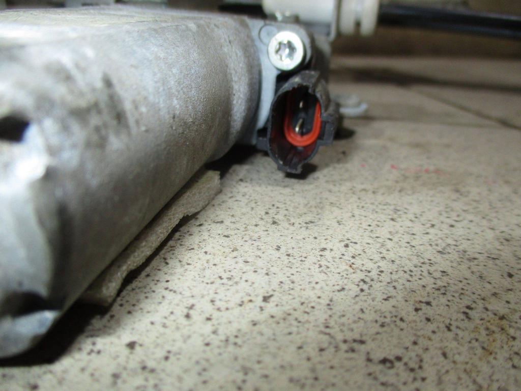 Стеклоподъемник задний правый, 2500 рублей, Пермь