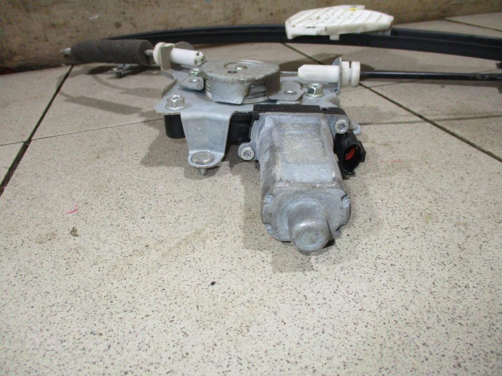 Стеклоподъемник задний правый, 2500 рублей, Пермь