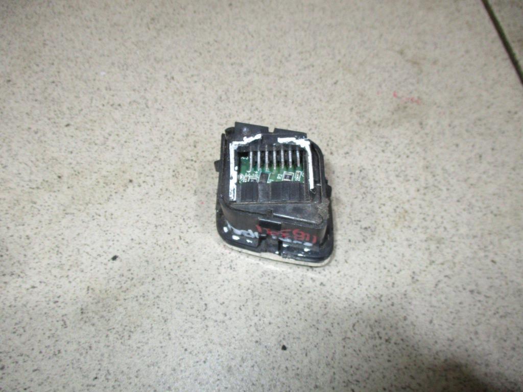 Кнопка центрального замка, 500 рублей, Пермь