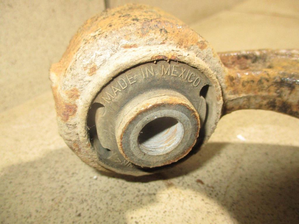 Рычаг задний верхний правый, 4000 рублей, Пермь