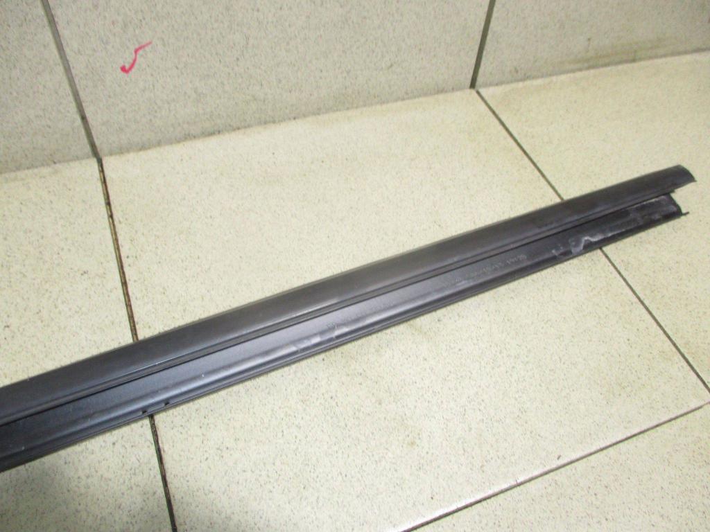 Накладка стекла переднего правого, 1500 рублей, Пермь