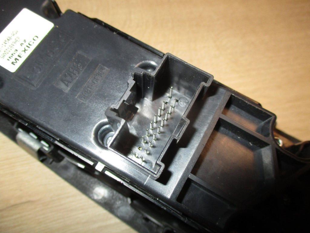 Блок управления стеклоподъемниками, 3000 рублей, Пермь