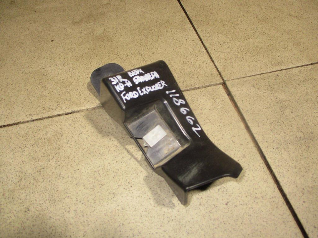 Кронштейн заднего бампера правый, 1000 рублей, Пермь