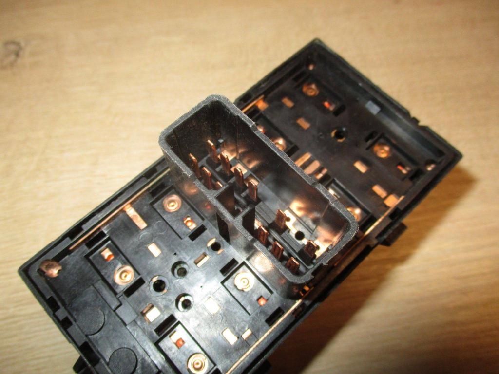 Блок управления стеклоподъемниками, 2500 рублей, Пермь