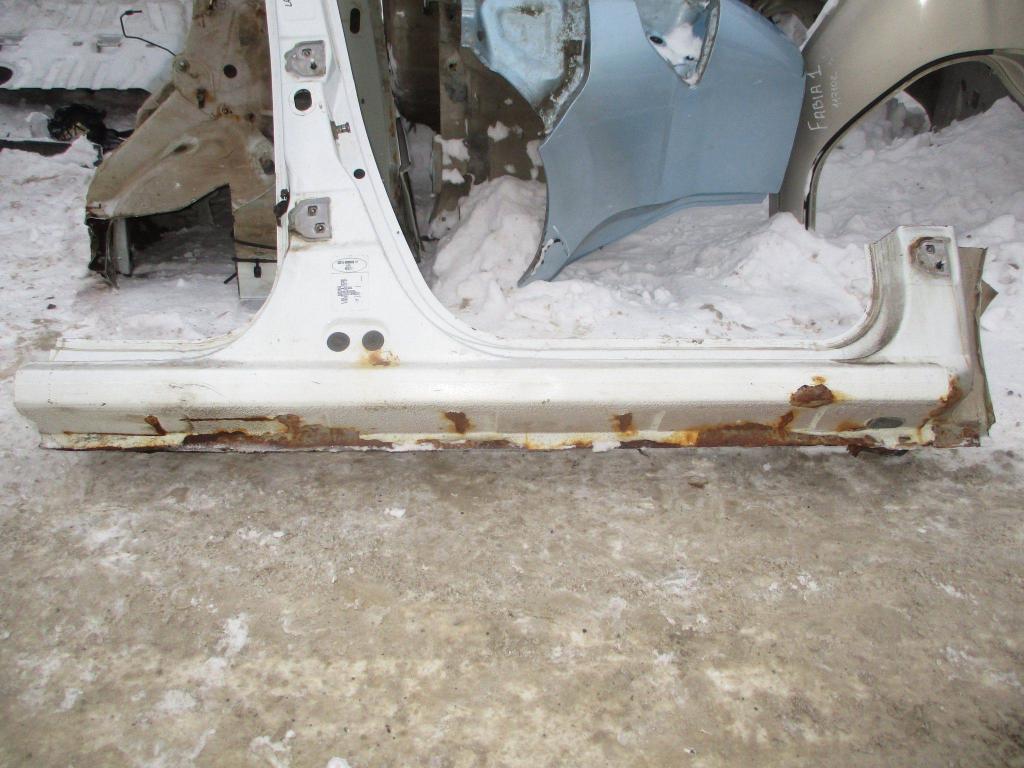 Порог со стойкой правый, 8000 рублей, Пермь