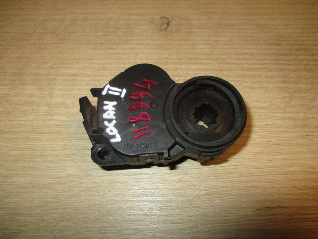 Моторчик заслонки печки, 1000 рублей, Пермь