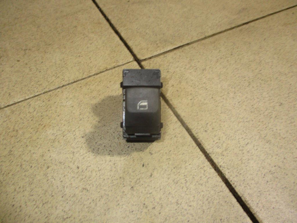 Кнопка стеклоподъемника, 2000 рублей, Пермь