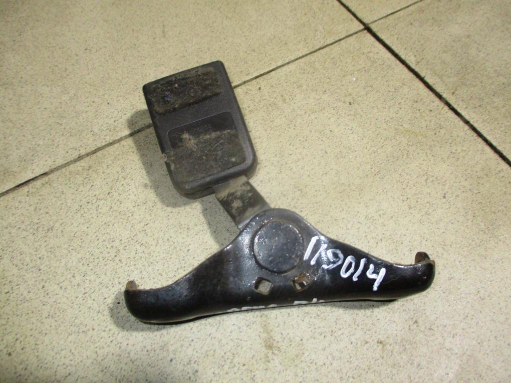 Ответная часть ремня безопасности, 600 рублей, Пермь