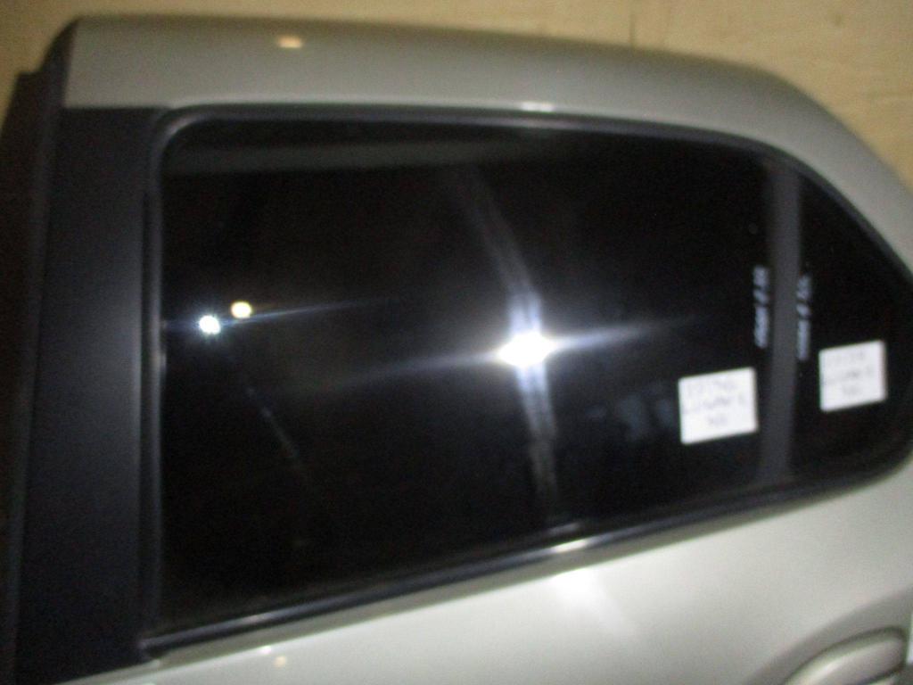 Стекло двери задней левой, 1500 рублей, Пермь