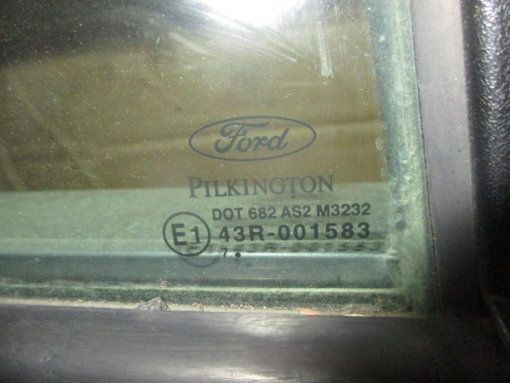 Стекло двери задней правой, 800 рублей, Пермь