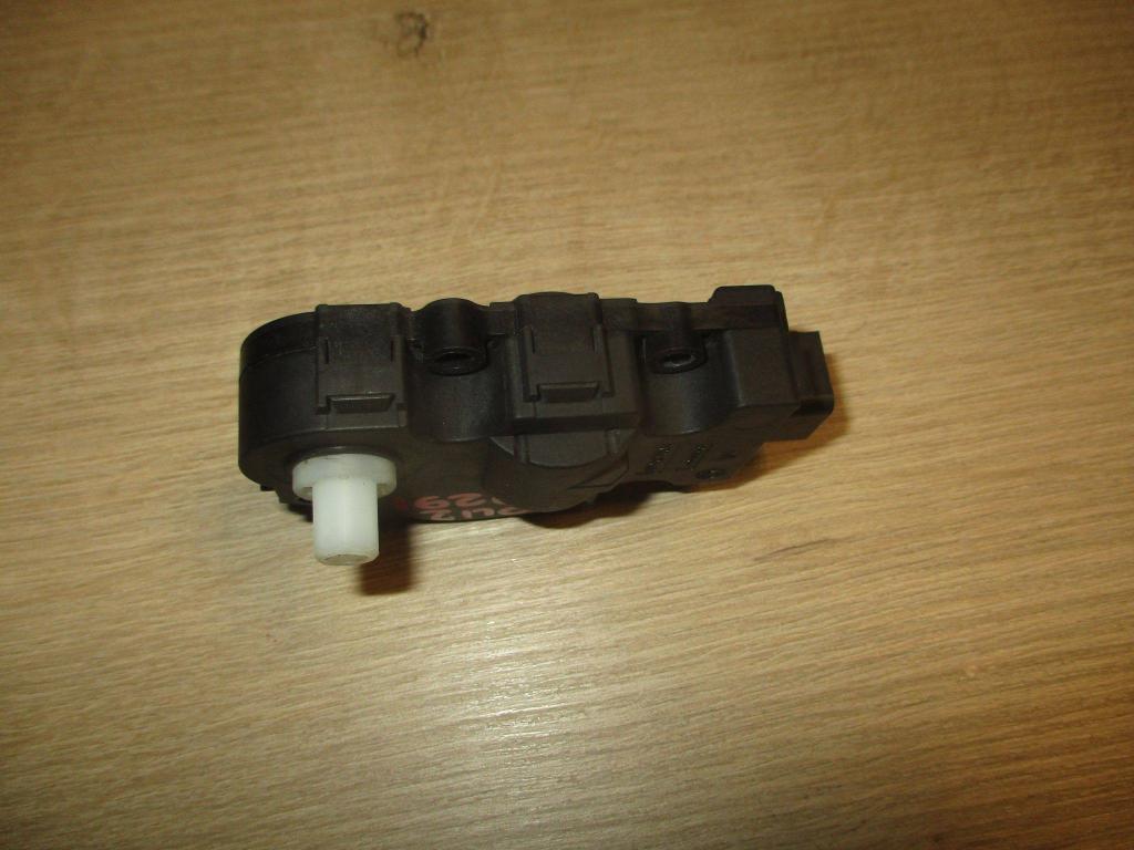 Моторчик заслонки печки, 1500 рублей, Пермь